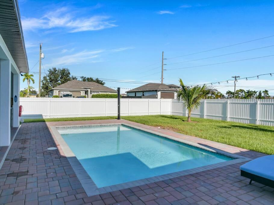 Casa Sevilla, Heated Pool, Sleeps 9, 4B3B Cape Coral Exteriér fotografie