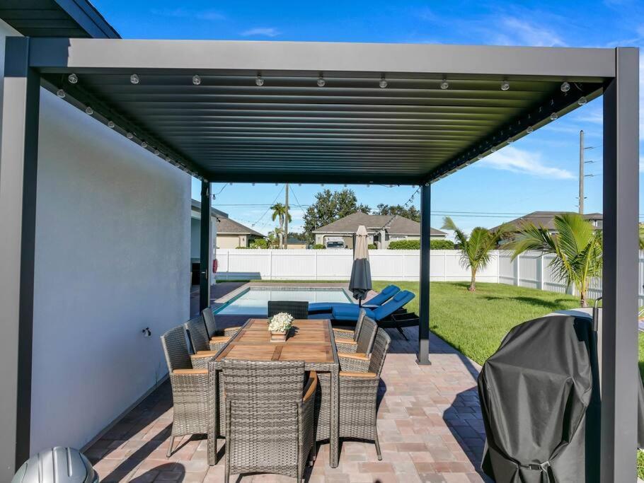 Casa Sevilla, Heated Pool, Sleeps 9, 4B3B Cape Coral Exteriér fotografie